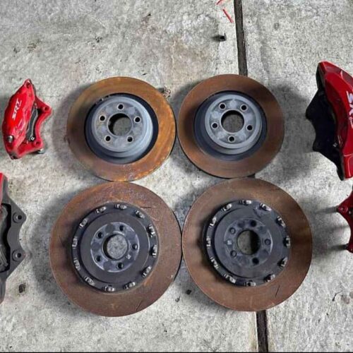 2023 Dodge charger hellcat calipers, rotors and brake pads COMPLETE