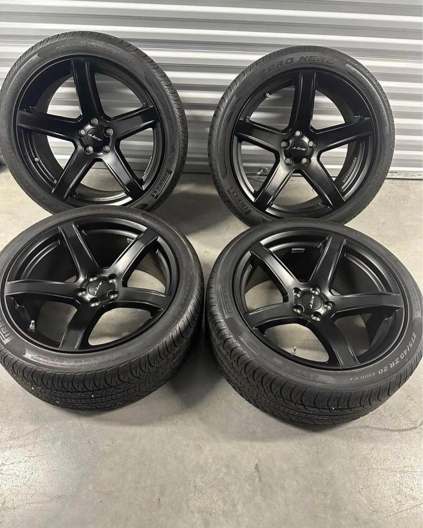 OEM 5- Spoke Hellcat wheels